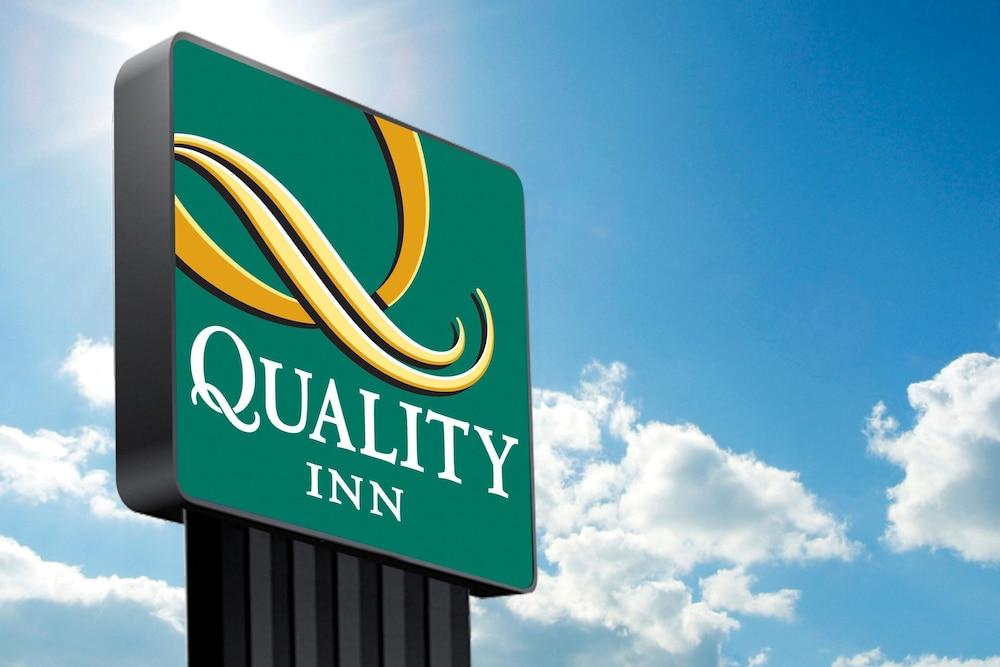Quality Inn Gonzales Exteriör bild