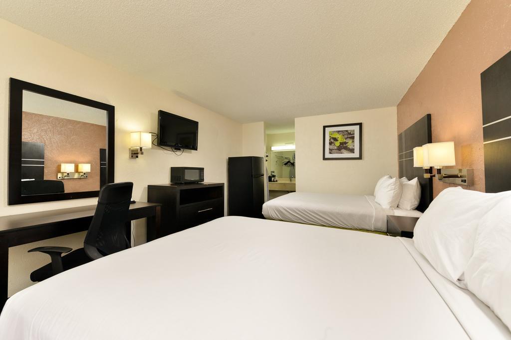 Quality Inn Gonzales Exteriör bild